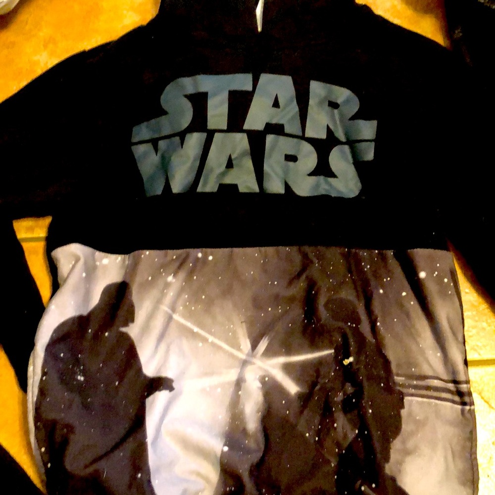 Star Wars pull over hoodie